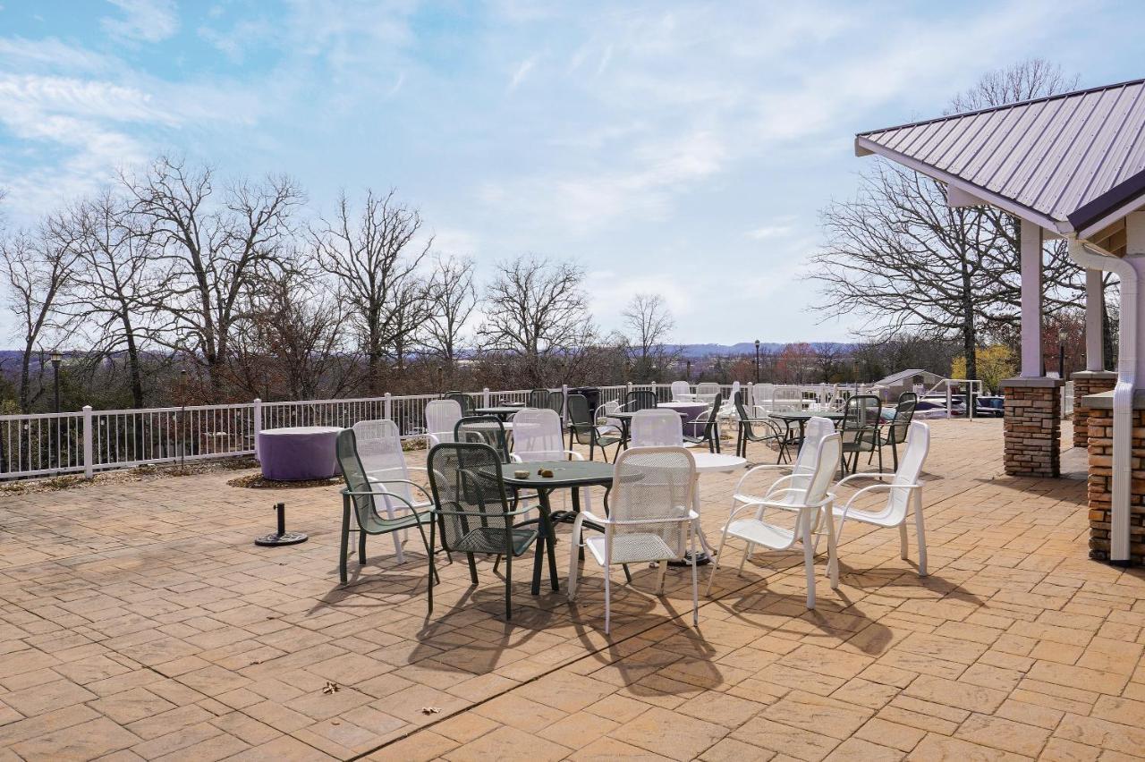 Cozy Top Floor 2Br Condo With View And Amenities!! Point Lookout Eksteriør billede